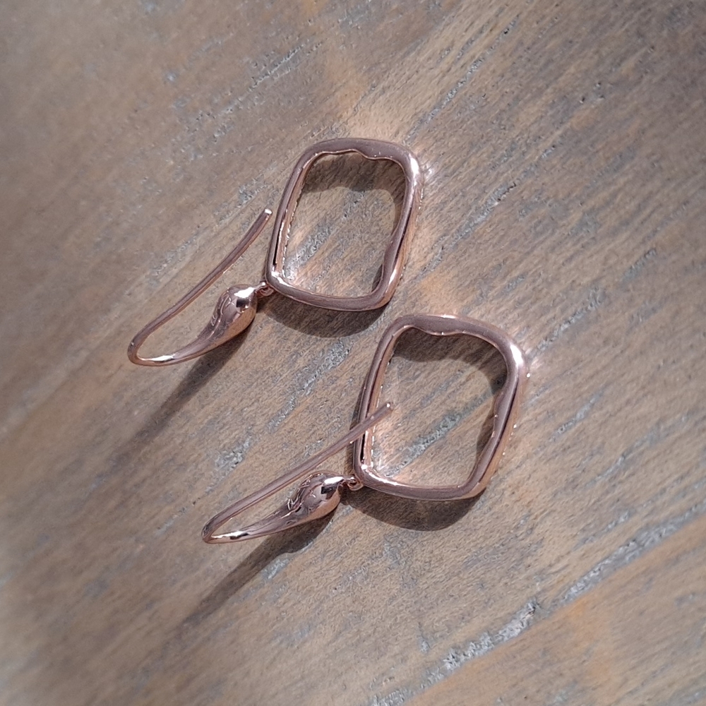 NWT Monica Vinader Riva Kite diamond hoop earrings - Picture 5 of 16